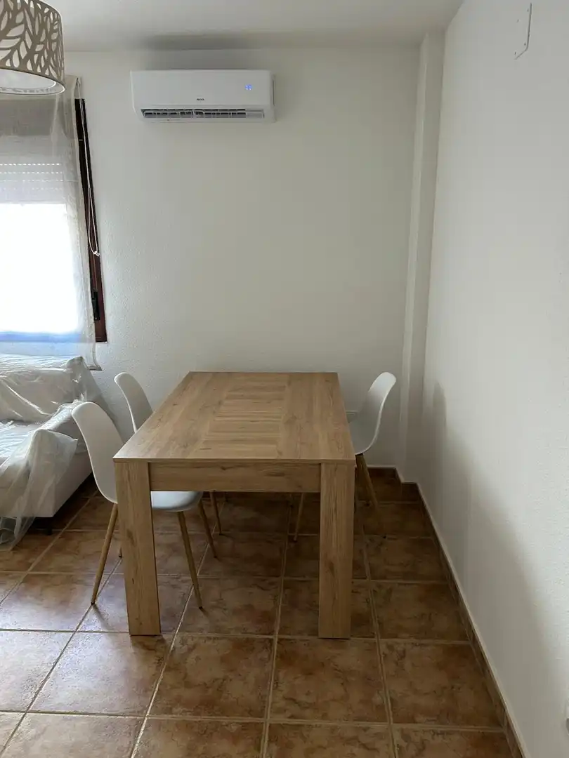 Comedor de Piso de alquiler en Gerindote con Aire acondicionado, Amueblado y Balcón