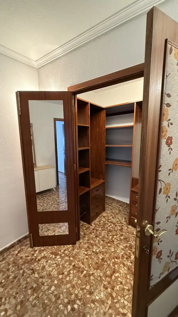 Flat for rent in Avenida de América, 21, Zona Centro Bedroom of Flat for rent in Córdoba with Air Conditioner, Heating and Furnished