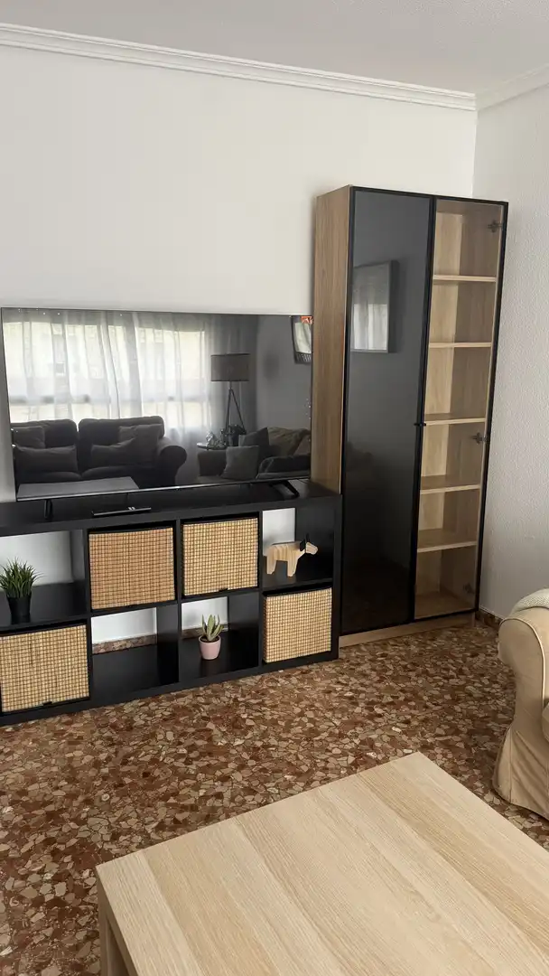 Flat for rent in Avenida de América, 21, Zona Centro Living room of Flat for rent in Córdoba with Air Conditioner, Heating and Furnished