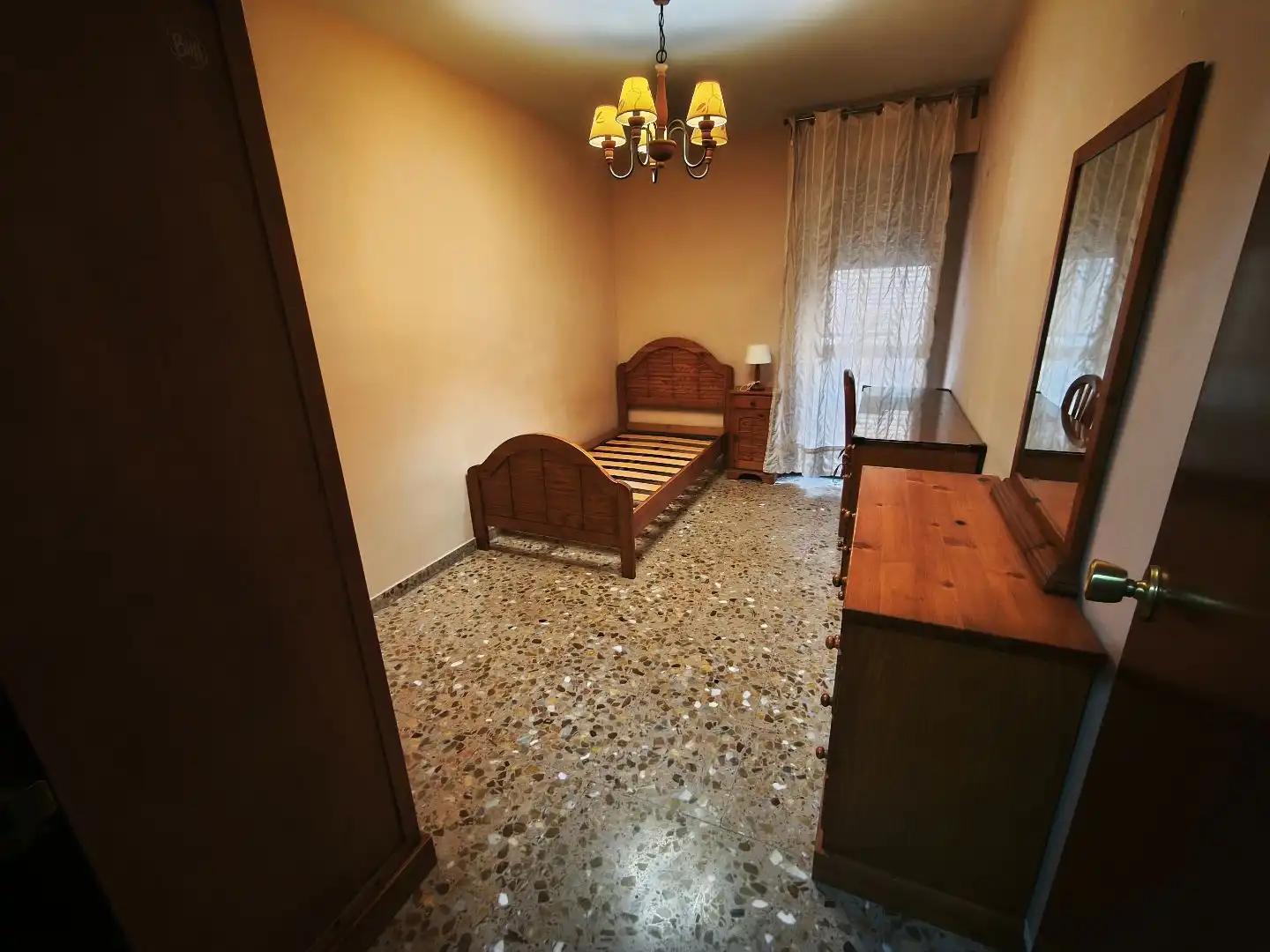 Flat for sale in Calle del Doctor Horno Alcorta, 10, Doctor Cerrada Bedroom of Flat for sale in Zaragoza with Heating, Parquet flooring and Storage room