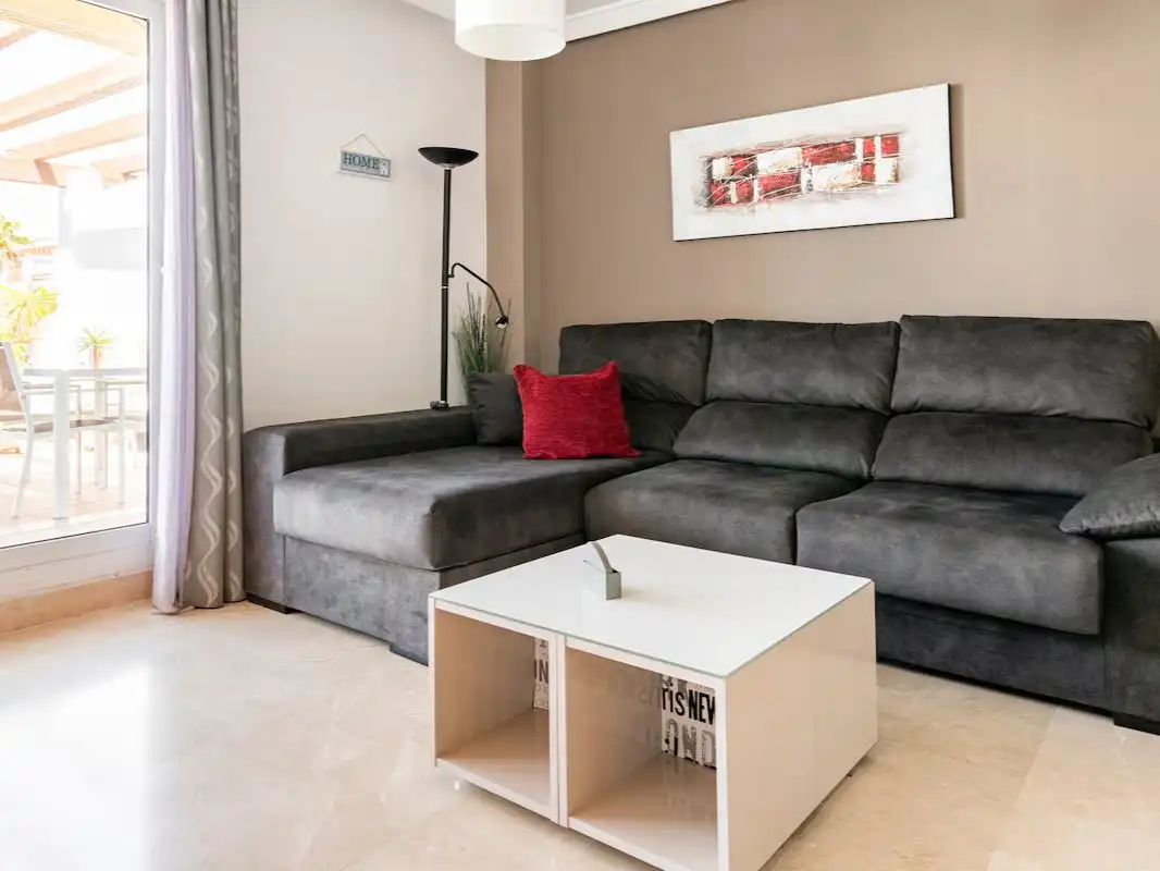 Flat for rent in Calle los Almendros, 1, La Concha - Resina Golf Flat for rent in Calle los Almendros, 1, La Concha - Resina Golf