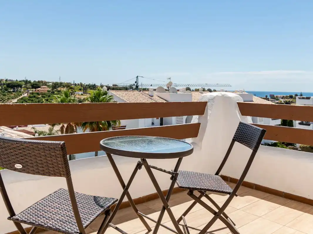 Flat for rent in Calle los Almendros, 1, La Concha - Resina Golf Flat for rent in Calle los Almendros, 1, La Concha - Resina Golf