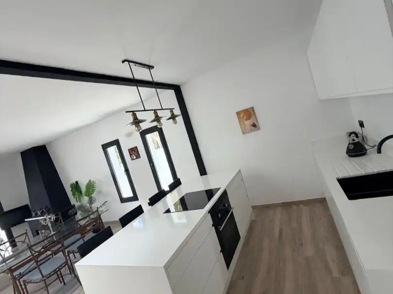Maisonette zum Verkauf in Calle Dinamarca, 4, Mojácar Playa - Las Ventanicas - La Paratá Küche von Maisonette zum Verkauf in Mojácar mit Klimaanlage, Heizung und Privatgarten