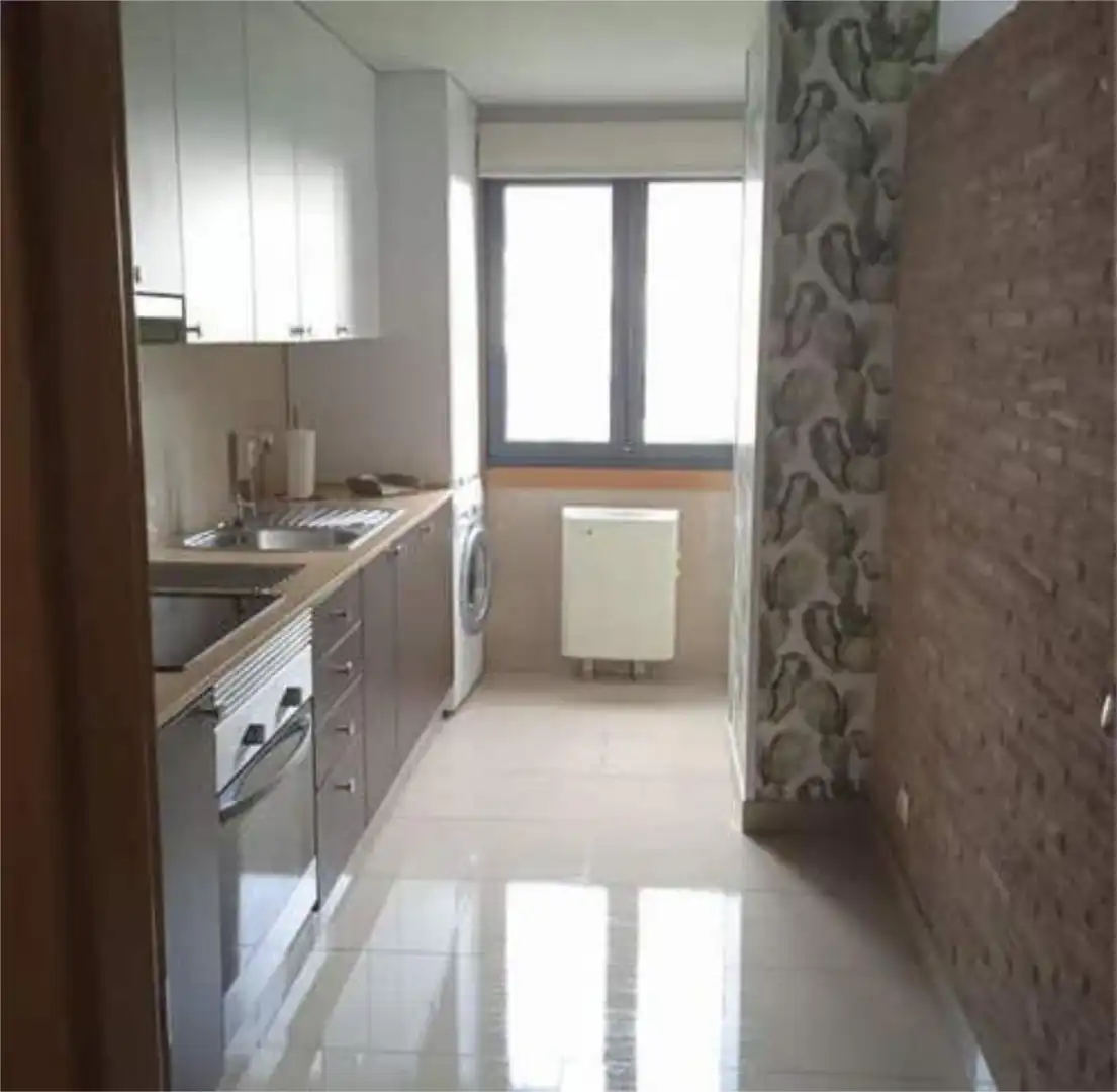 Flat for rent in Darbo Kitchen of Flat for rent in Cangas with Heating and Furnished