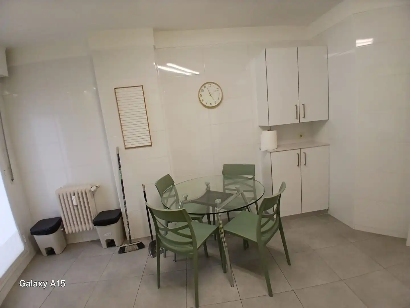 Habitació a Calle Constitución, 28, Villamediana de Iregua Cuina de Pis per a compartir en Villamediana de Iregua amb Calefacció, Parquet i Moblat