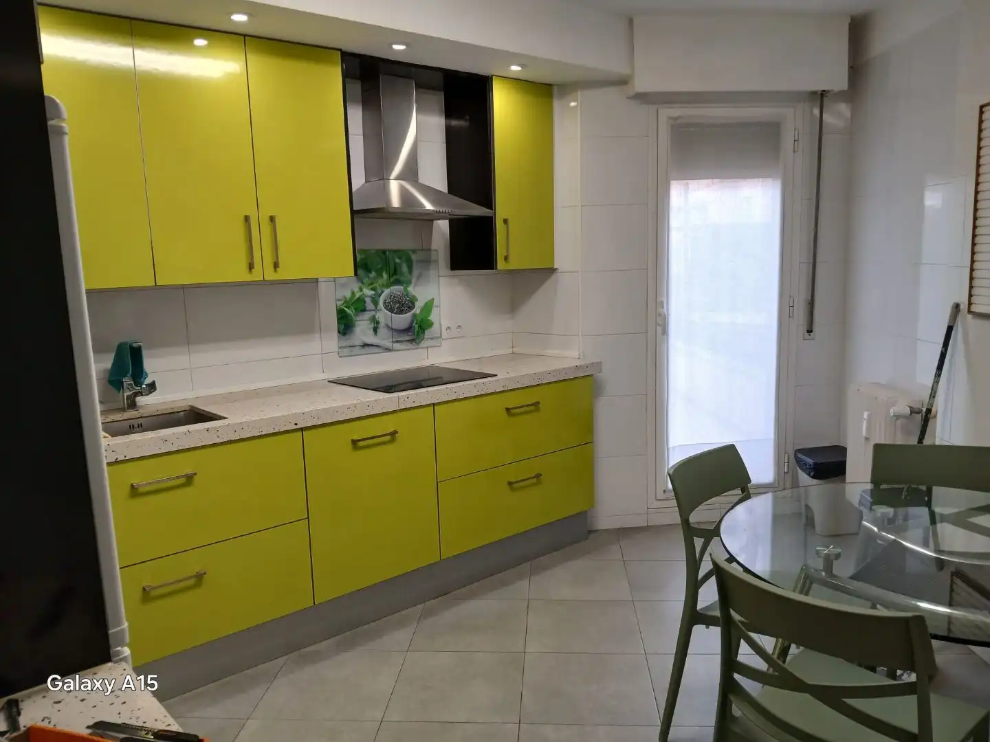 Habitació a Calle Constitución, 28, Villamediana de Iregua Cuina de Pis per a compartir en Villamediana de Iregua amb Calefacció, Parquet i Moblat