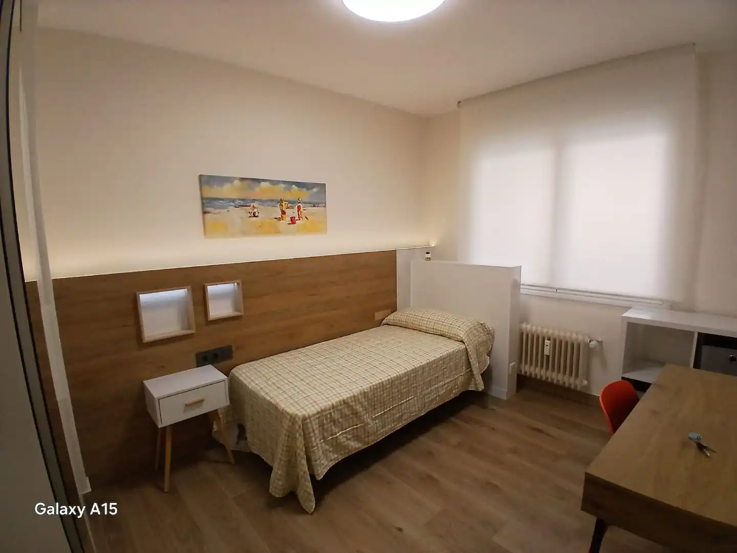 Habitació a Calle Constitución, 28, Villamediana de Iregua Dormitori de Pis per a compartir en Villamediana de Iregua amb Calefacció, Parquet i Moblat