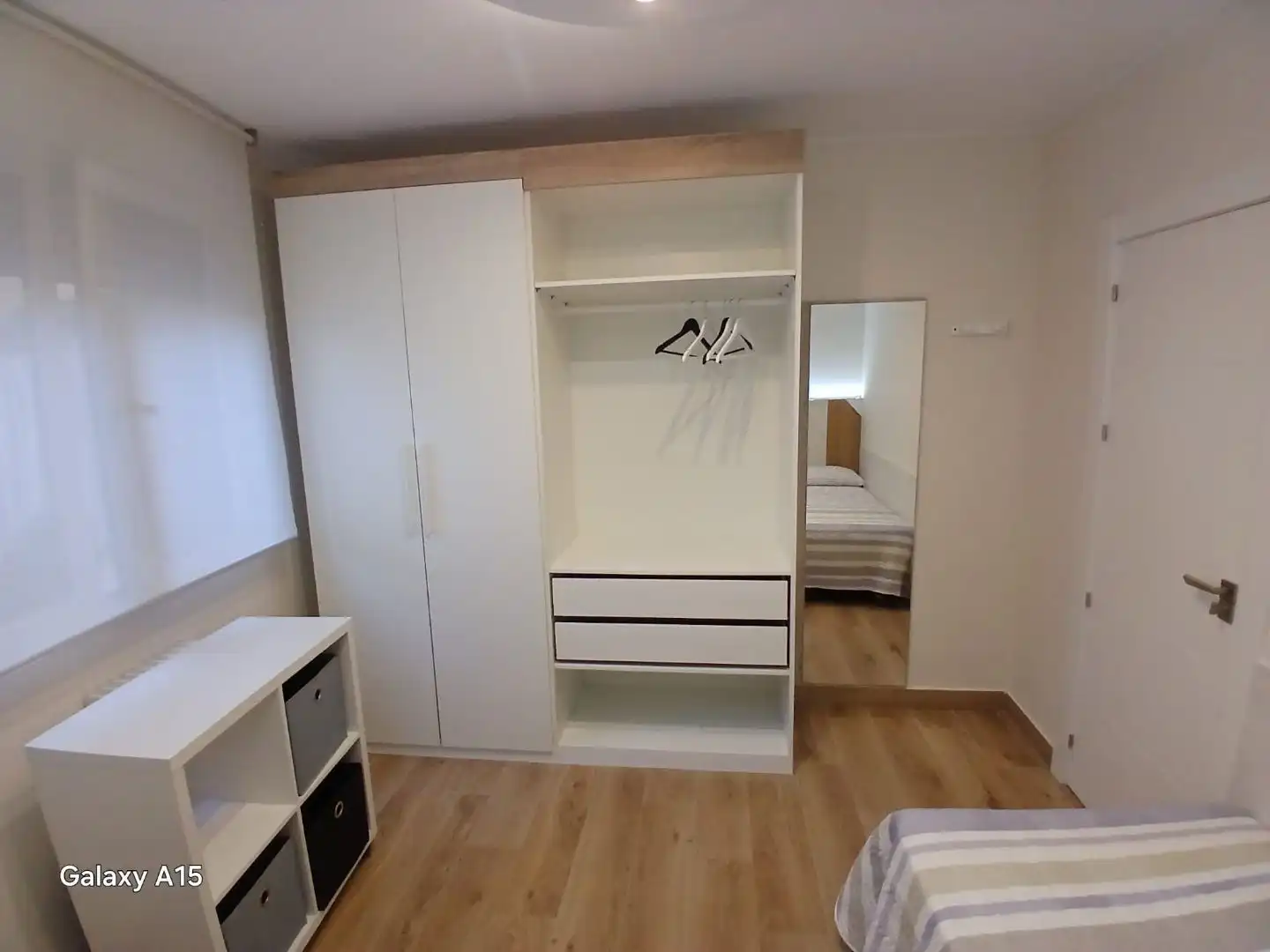 Habitació a Calle Constitución, 28, Villamediana de Iregua Dormitori de Pis per a compartir en Villamediana de Iregua amb Calefacció, Parquet i Moblat