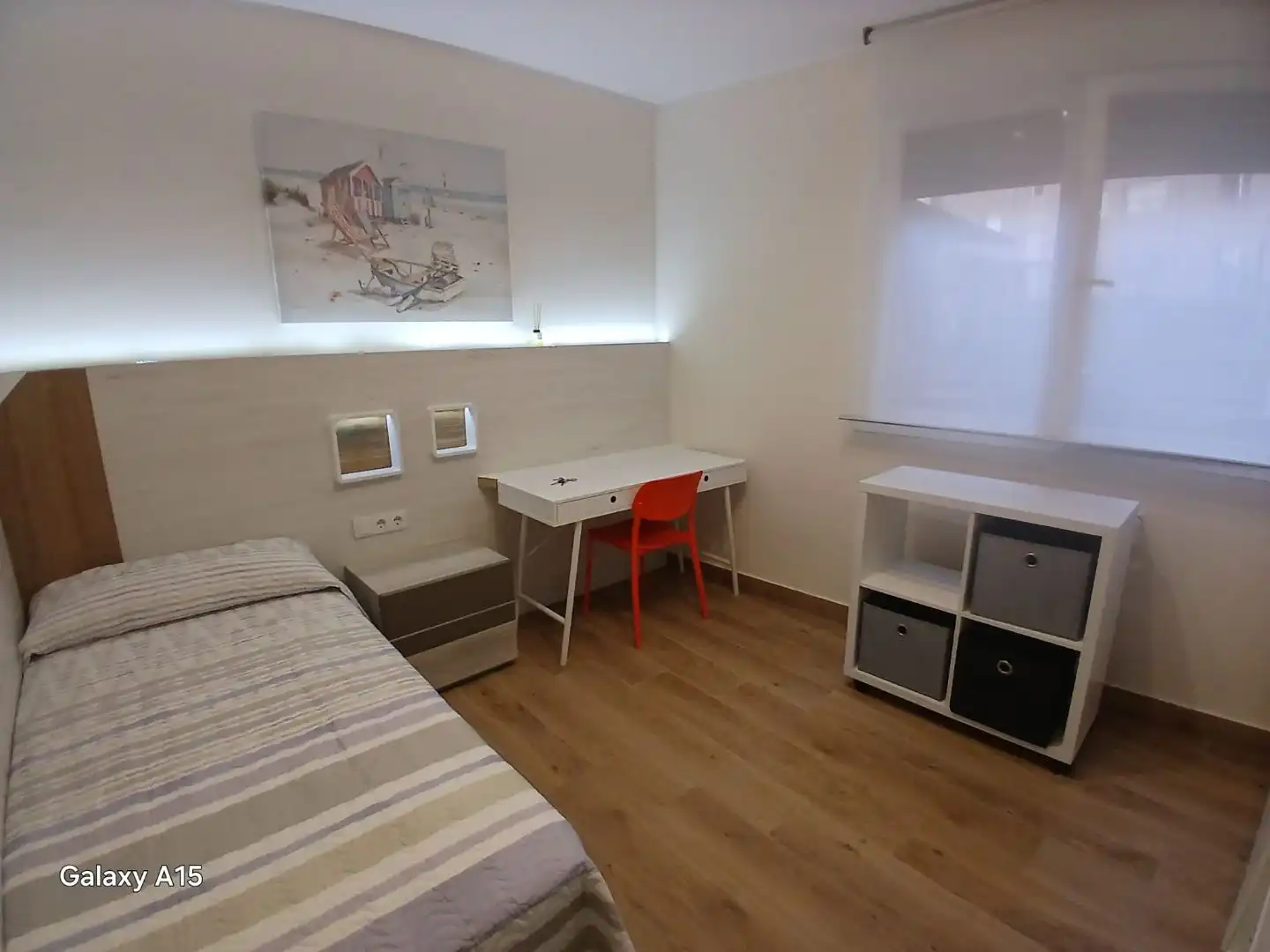 Habitació a Calle Constitución, 28, Villamediana de Iregua Dormitori de Pis per a compartir en Villamediana de Iregua amb Calefacció, Parquet i Moblat
