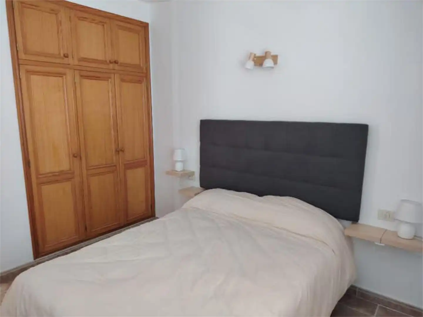 Habitación de Casa adosada de alquiler en Arico con Terraza