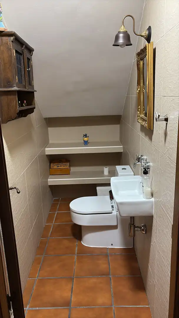 Planta baja de alquiler en Avenida De La Rosa, 19, Argés Baño de Planta baja de alquiler en Argés con Aire acondicionado, Calefacción y Amueblado