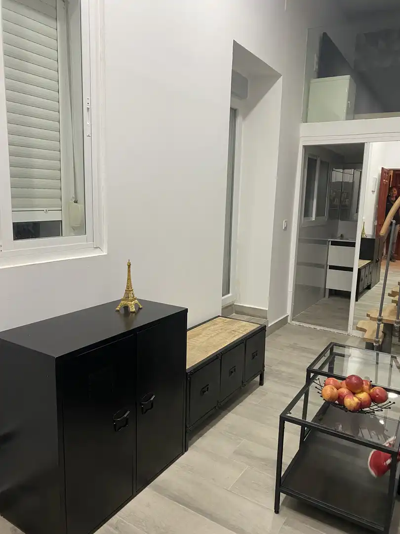 Pis de lloguer a Calle de Villaamil, 39, Berruguete Dormitori de Pis de lloguer en Madrid amb Aire condicionat, Calefacció i Moblat