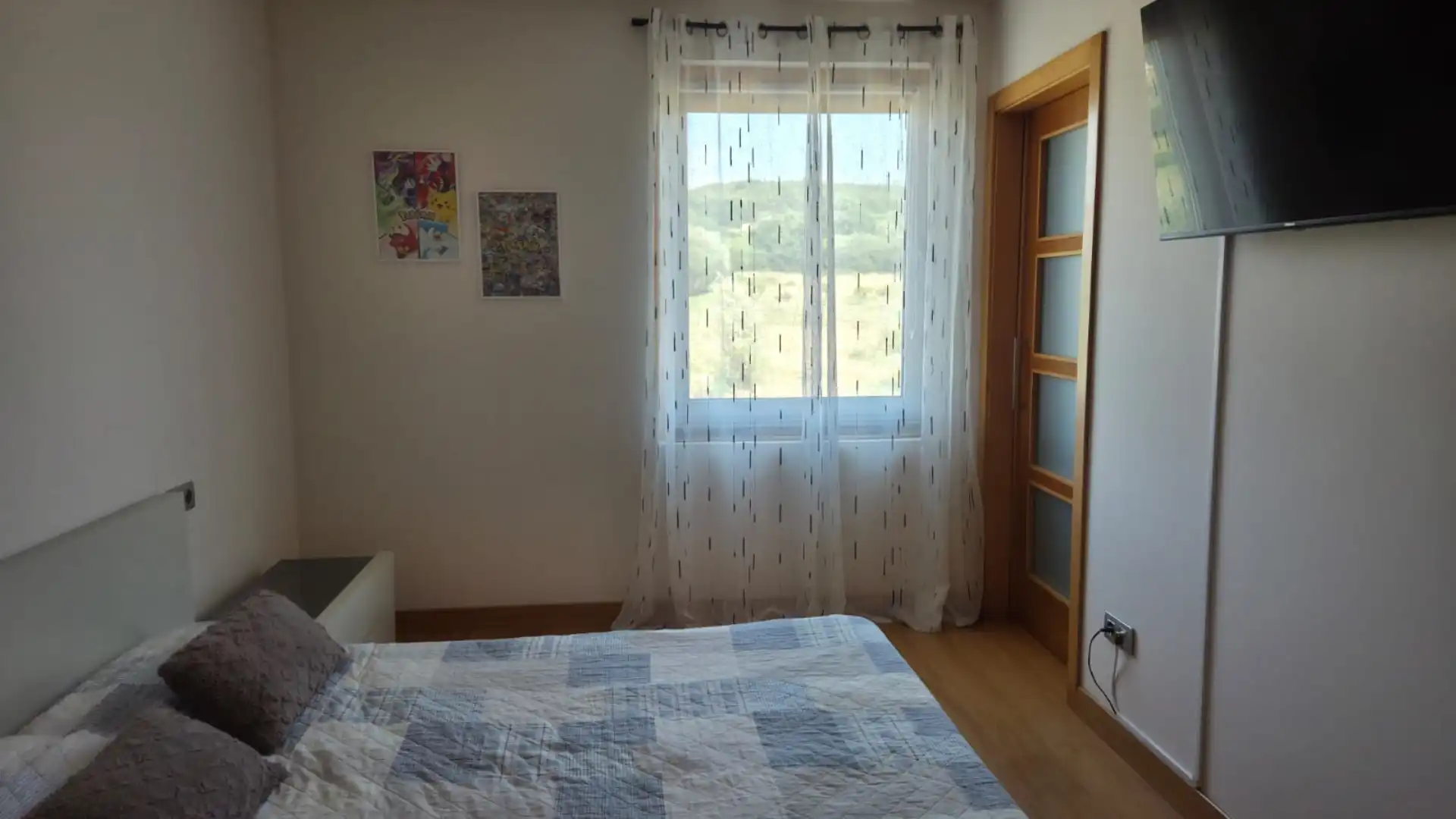 Casa o xalet en venda a Lugar Solveira, 34, A Merca Dormitori de Casa o xalet en venda en A Merca amb Calefacció, Jardí privat i Parquet