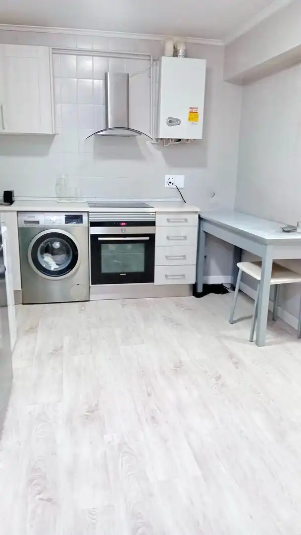 Piso en venta en Donostia Kalea, 6, Iztieta - Olibet - Etxeberrieta Cocina de Piso en venta en Errenteria con Calefacción, Parquet y Amueblado