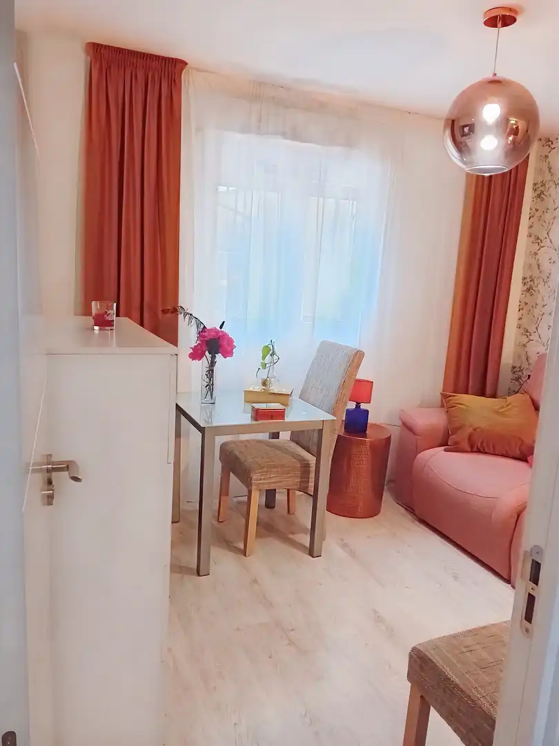Piso en venta en Donostia Kalea, 6, Iztieta - Olibet - Etxeberrieta Comedor de Piso en venta en Errenteria con Calefacción, Parquet y Amueblado