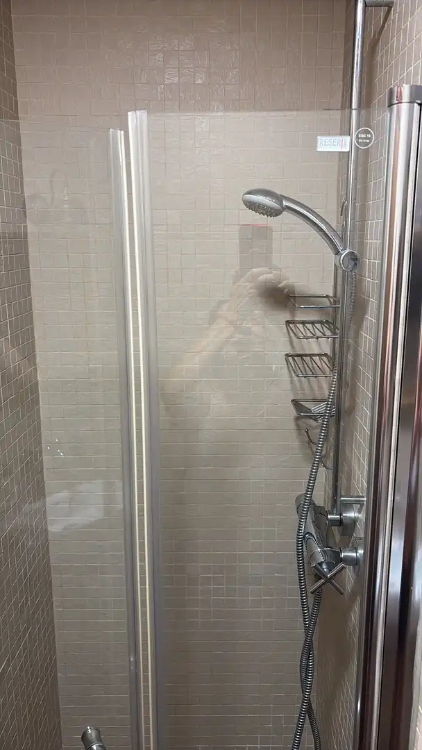Planta baja de alquiler en Avenida De La Rosa, 19, Argés Baño de Planta baja de alquiler en Argés con Aire acondicionado, Calefacción y Amueblado