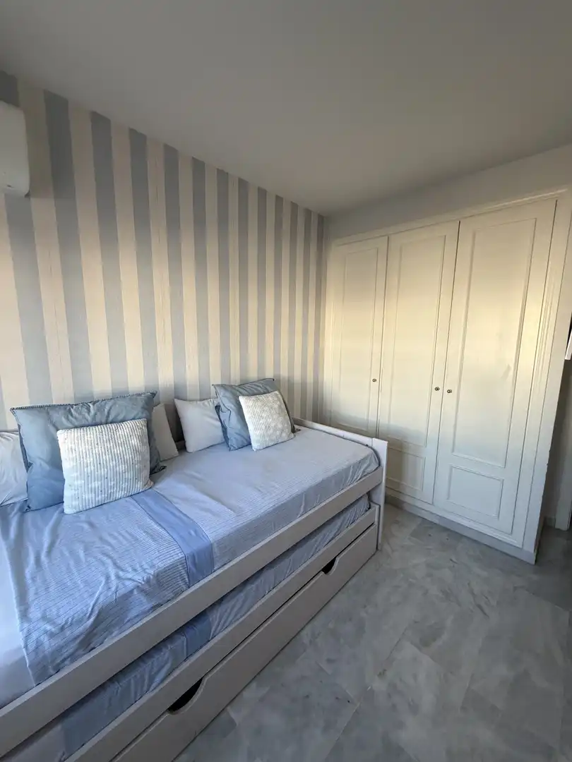 Habitación de Casa o chalet en venta en Albolote con Aire acondicionado y Piscina