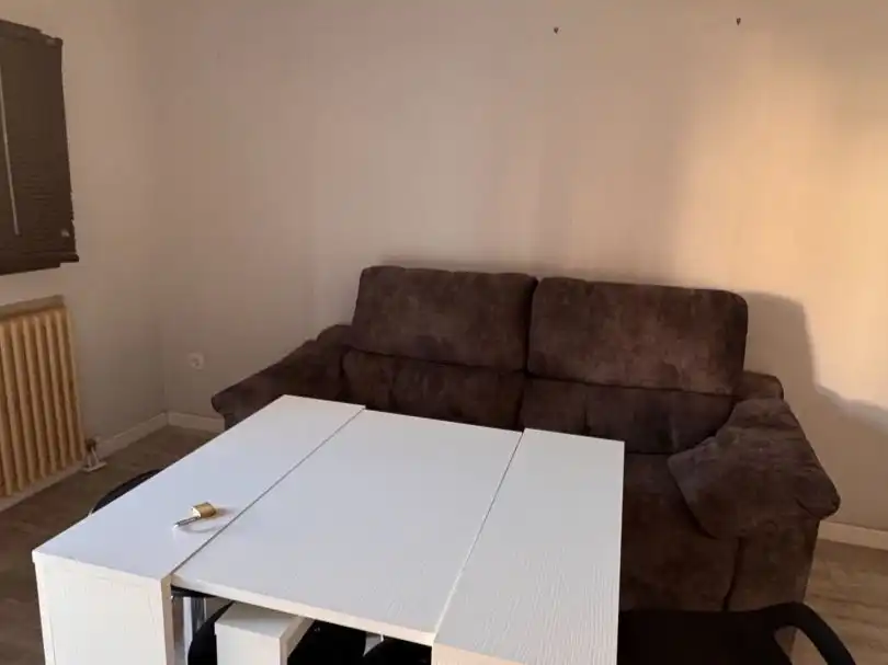 Sala de estar de Piso de alquiler en Navafría con Calefacción y Amueblado