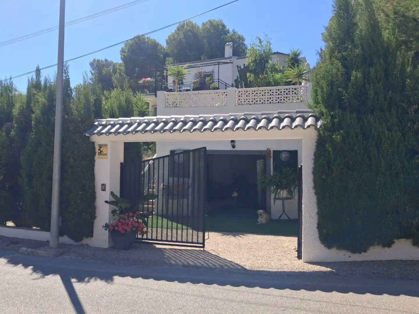 Casa o xalet en venda a Calle Madrid, 40, Pueblo Español - Coveta Fumá Vista exterior de Casa o xalet en venda en El Campello amb Jardí privat, Terrassa i Balcó