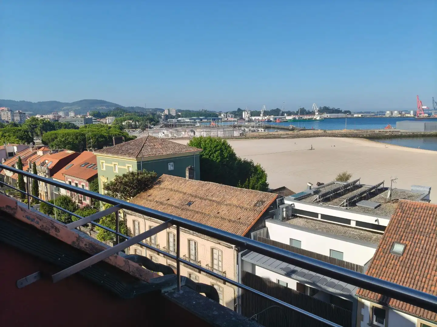 Ático en venta en Avenida Rosalía de Castro, 50, Vilagarcía Terraza de Ático en venta en Vilagarcía de Arousa con Calefacción, Parquet y Terraza