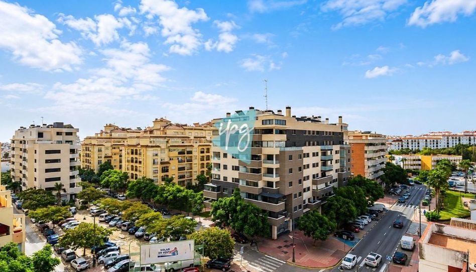 Flat for sale in Calle Pilar de Farinós, 30, Parque Central, Estepona - image 1 Photo 1 of Flat for sale in Calle Pilar de Farinós, 30, Parque Central, Estepona
