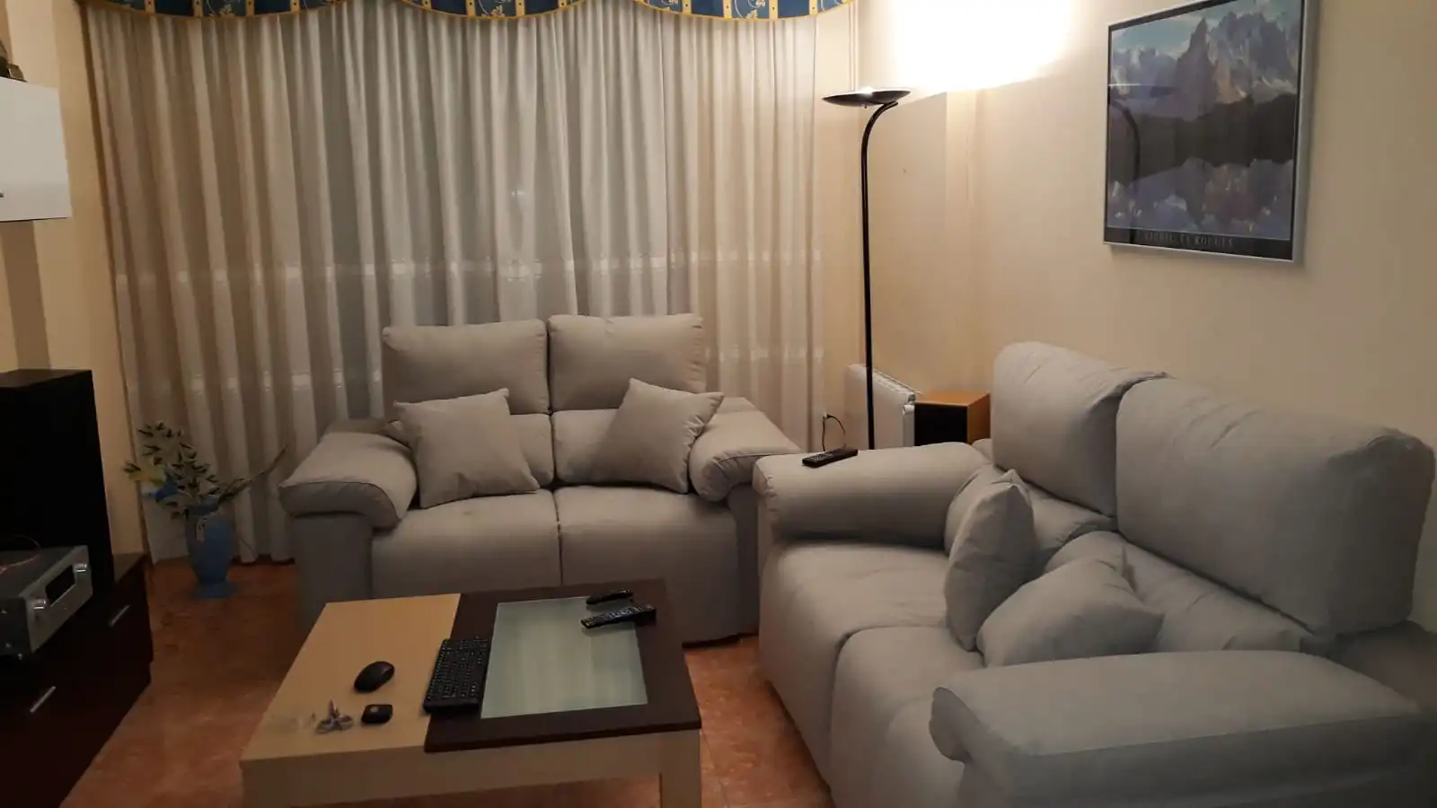 Living room of Flat for sale in Almansa  with Heating, Parquet flooring and Storage room