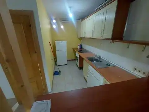 Casa adosada de alquiler en Camino Molinete, 9, Épila Cocina de Casa adosada de alquiler en Épila con Calefacción, Jardín privado y Parquet