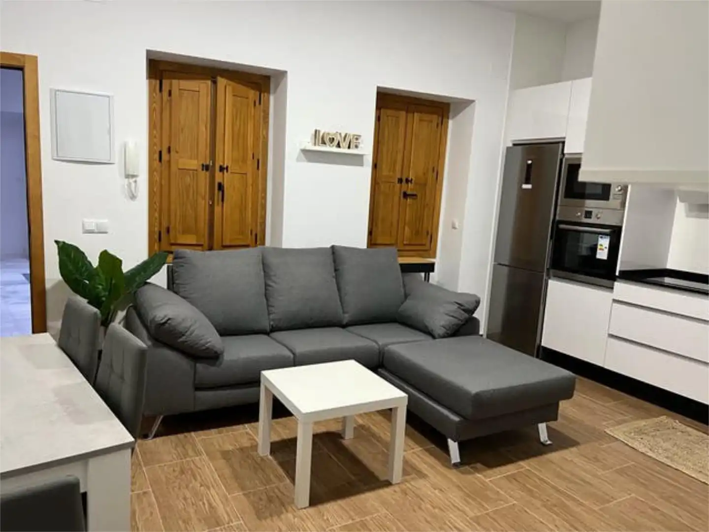 Apartamento de alquiler en La Caleta - La Viña Sala de estar de Apartamento de alquiler en Cádiz con Terraza