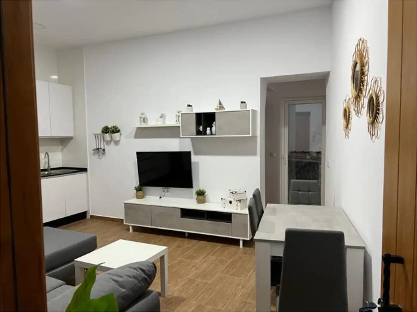 Apartamento de alquiler en La Caleta - La Viña Sala de estar de Apartamento de alquiler en Cádiz con Terraza