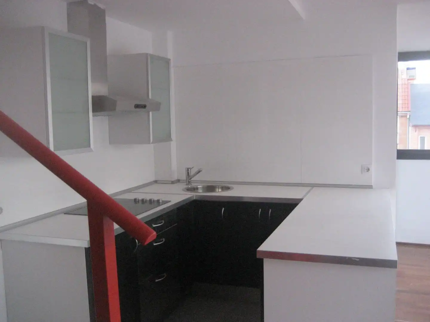 Dúplex en venta en Berruguete Cocina de Dúplex en venta en Madrid Capital con Terraza y Balcón