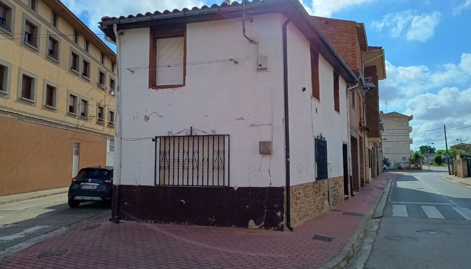 Piso en venta en Calle Miguel Villanueva, 41, Castañares de Rioja, La Rioja - imagen 1 Foto 1 de Piso en venta en Calle Miguel Villanueva, 41, Castañares de Rioja, La Rioja