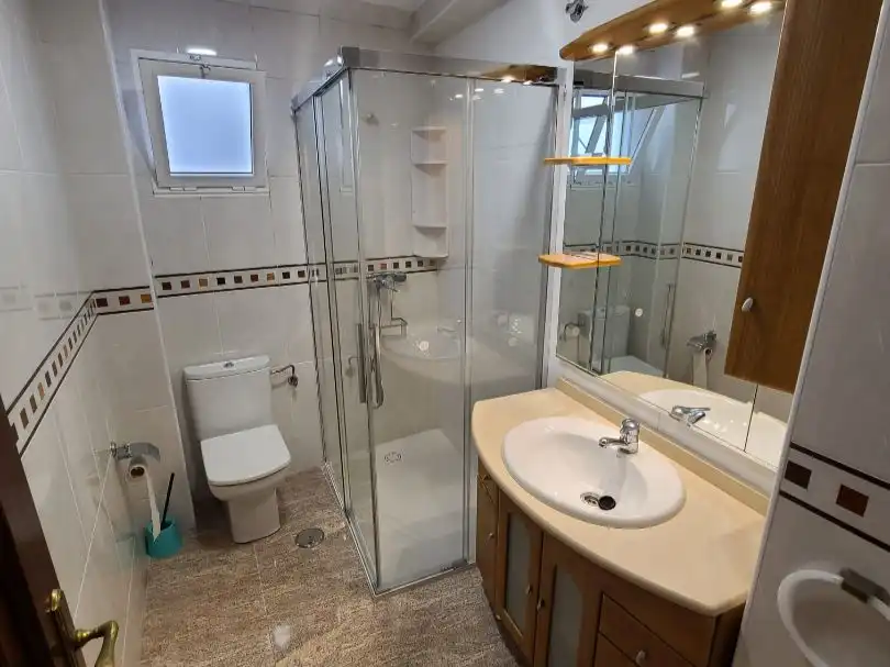 Piso de alquiler en Rúa de Vista Alegre, 10, Campus Norte - San Caetano Baño de Piso de alquiler en Santiago de Compostela con Calefacción y Amueblado