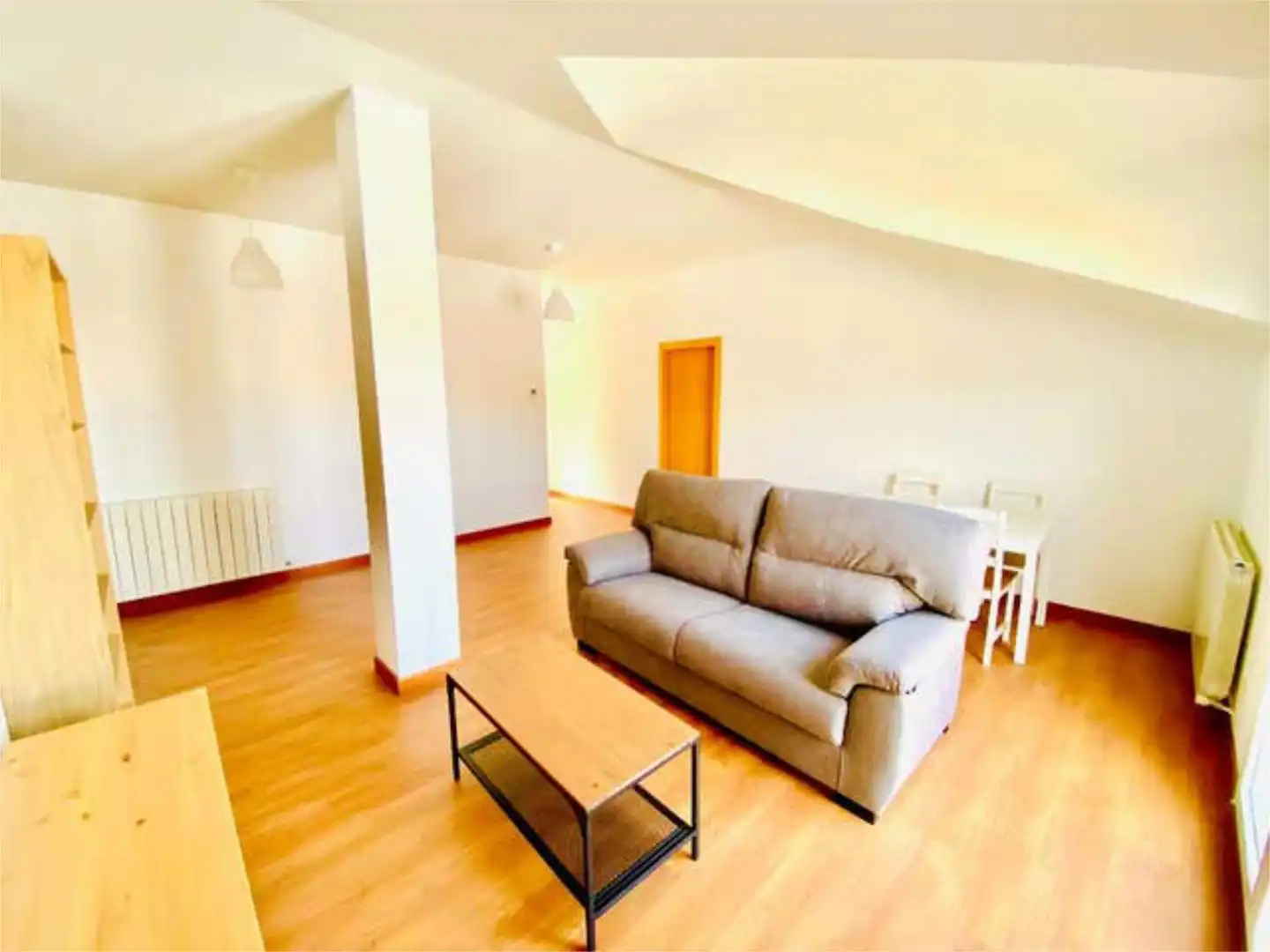 Flat for rent in Cuéllar Living room of Flat for rent in Cuéllar with Heating, Terrace and Furnished