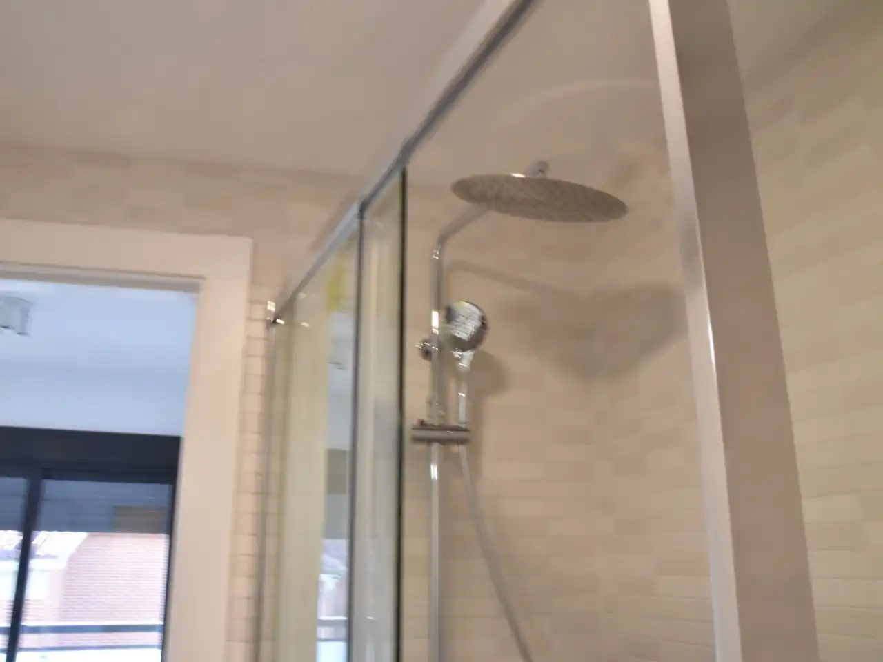 Flat for rent in Calle del Socorro, 2, Centro Bathroom of Flat for rent in Colmenar Viejo with Heating, Storage room and Balcony