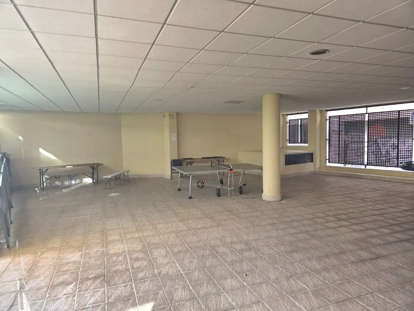Flat for sale in Calle de Matilde Hernández, 25, San Isidro Flat for sale in Madrid with Air Conditioner, Heating and Private garden