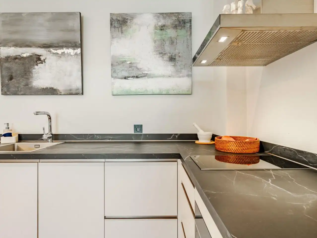Apartament en venda a Avenida Andalucía, 30, Sierra de Estepona - Avda. de Andalucía Cuina de Apartament en venda en Estepona amb Aire condicionat i Piscina