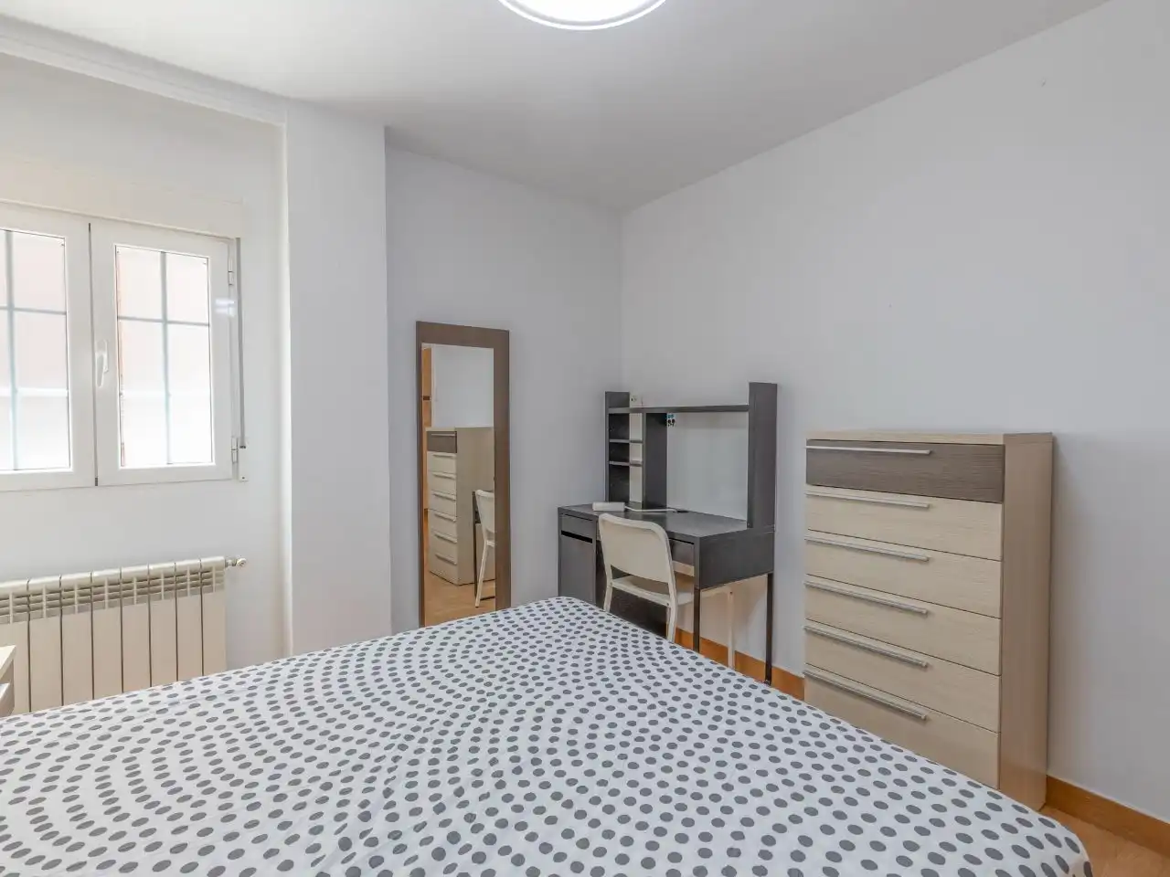 Wohnung zur Miete in Paseo Rector Antonio Gallego Morell, 38, Angustias - Chana - Encina