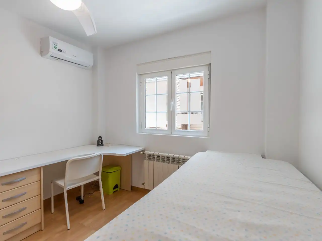 Wohnung zur Miete in Paseo Rector Antonio Gallego Morell, 38, Angustias - Chana - Encina
