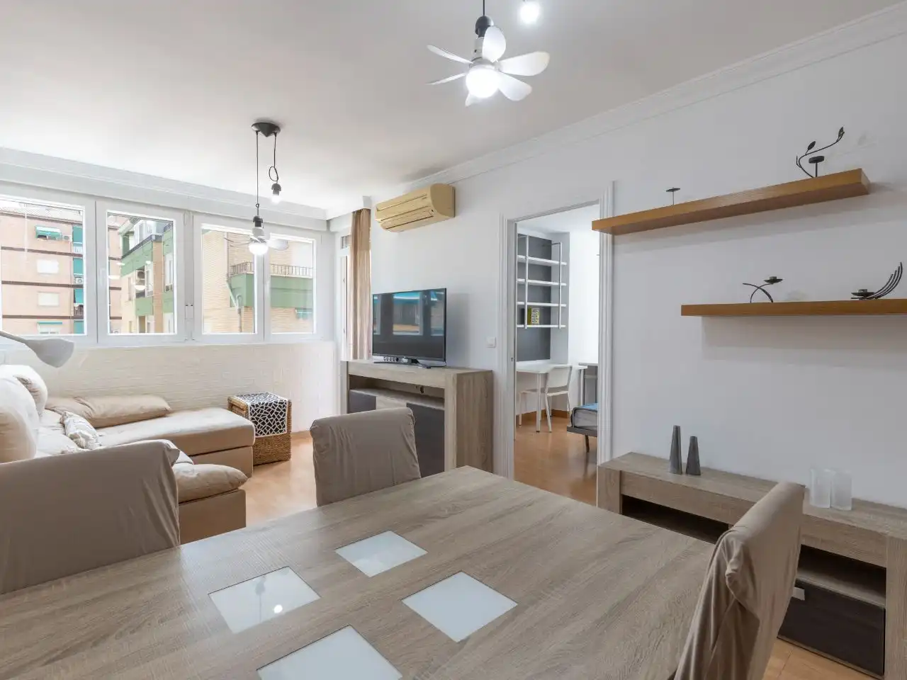 Wohnung zur Miete in Paseo Rector Antonio Gallego Morell, 38, Angustias - Chana - Encina