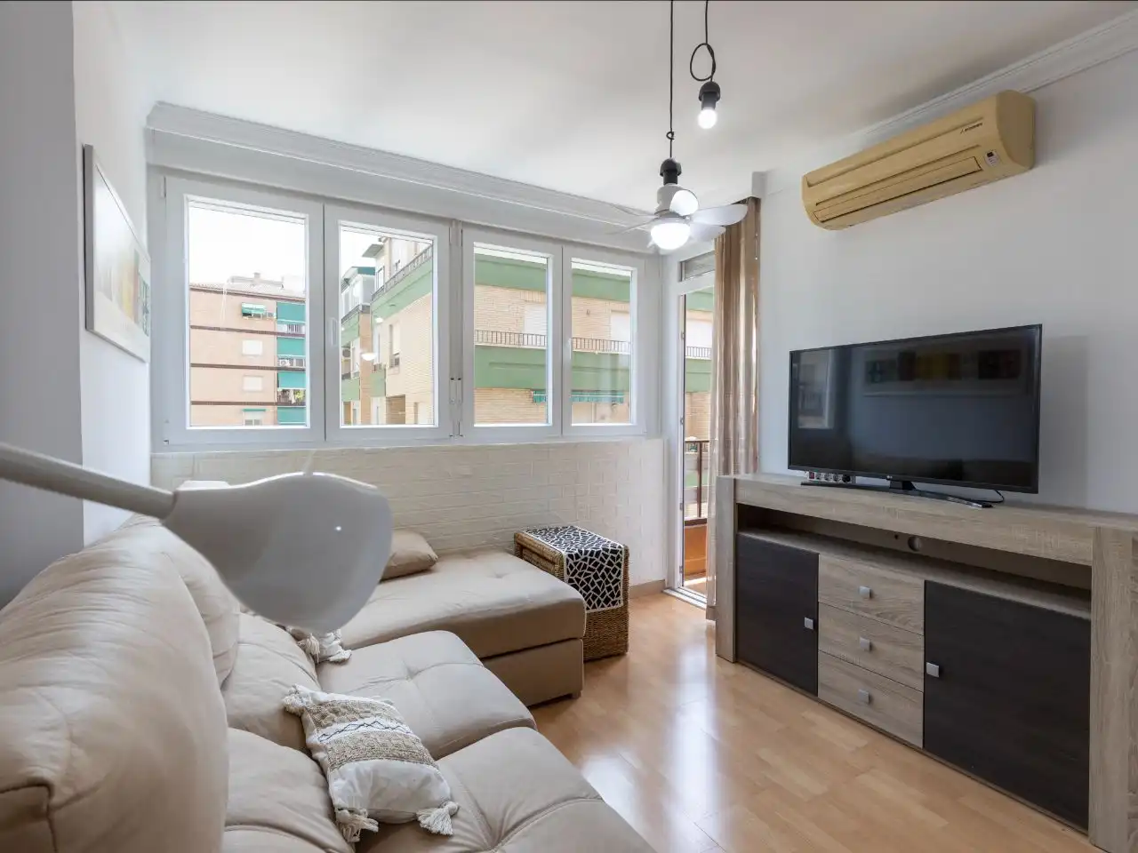 Wohnung zur Miete in Paseo Rector Antonio Gallego Morell, 38, Angustias - Chana - Encina