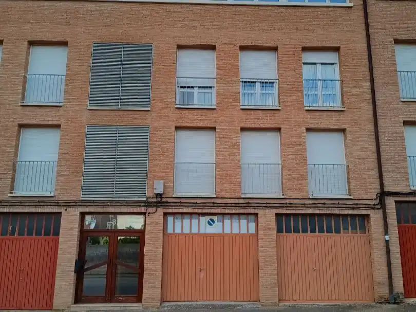 Pis en venda a Calle Nueva, 8, Castañares de Rioja Vista exterior de Pis en venda en Castañares de Rioja amb Terrassa i Balcó