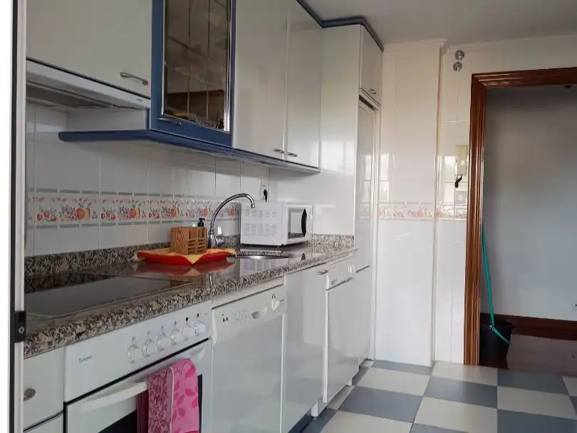 Pis en venda a Calle Nueva, 8, Castañares de Rioja Cuina de Pis en venda en Castañares de Rioja amb Terrassa i Balcó