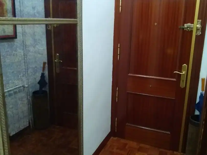 Piso de alquiler en Calle Diego Jiménez, 48, Centro Piso de alquiler en Cuenca con Calefacción, Parquet y Terraza