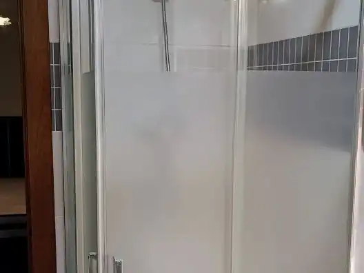 Piso de alquiler en Calle Diego Jiménez, 48, Centro Baño de Piso de alquiler en Cuenca con Calefacción, Parquet y Terraza