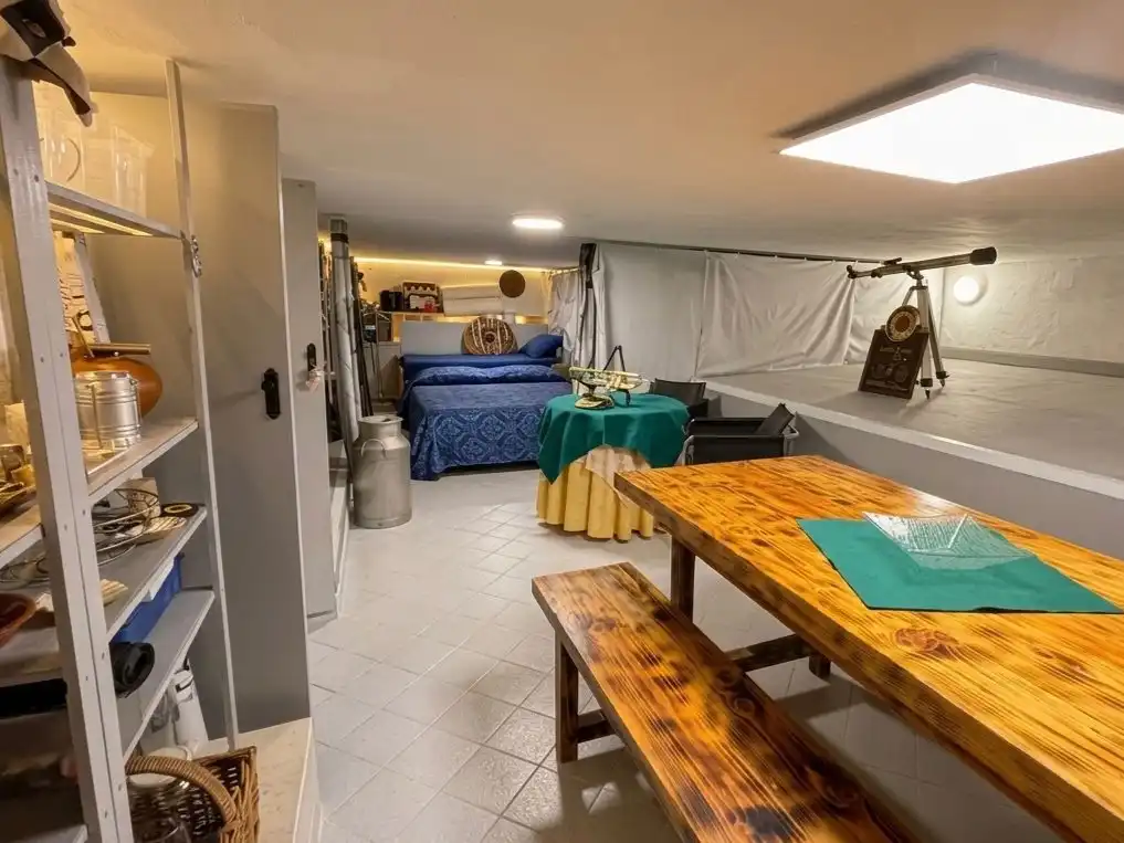 Casa o xalet en venda a Calle 8, 60, El Casar de Escalona Casa o xalet en venda en El Casar de Escalona amb Aire condicionat, Calefacció i Jardí privat