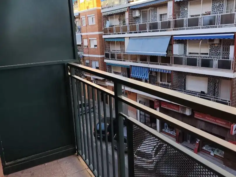 Piso de alquiler en Carrer de la Mare de Déu de Montiel, 19, El Alborgí Piso de alquiler en Carrer de la Mare de Déu de Montiel, 19, El Alborgí