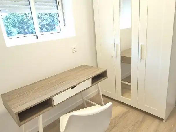 Flat for rent in Plaza del Rey, 4, Vélez-Rubio Bedroom of Flat for rent in Vélez-Rubio with Air Conditioner, Parquet flooring and Furnished