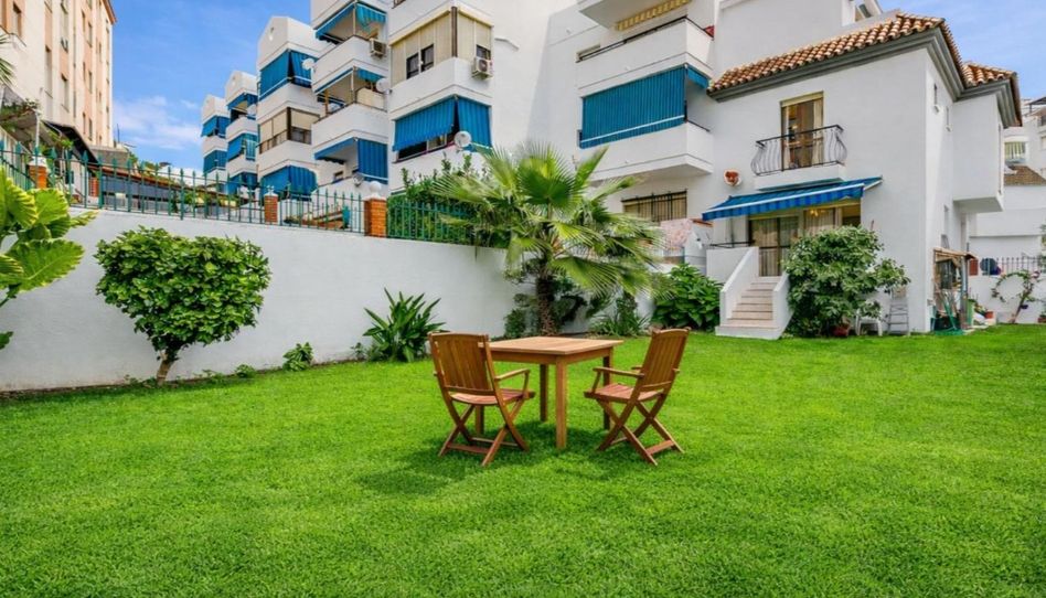Einfamilien-Reihenhaus zum Verkauf in Calle Vicente Aleixandre, 1, Zona Calvario, Estepona - Bild 1 Foto 1 von Einfamilien-Reihenhaus zum Verkauf in Calle Vicente Aleixandre, 1, Zona Calvario, Estepona