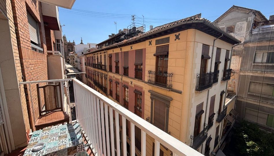 Flat for rent in Plaza de la Alhóndiga, 1, Centro - Sagrario, Granada Capital - image 1 Photo 1 of Flat for rent in Plaza de la Alhóndiga, 1, Centro - Sagrario, Granada Capital