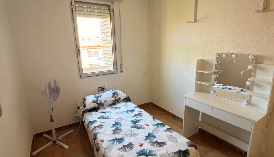 Room in Avinguda Marquès de Montoliu, 9, Nou Eixample Nord, Tarragona Capital - image 1 Photo 1 of Room in Avinguda Marquès de Montoliu, 9, Nou Eixample Nord, Tarragona Capital